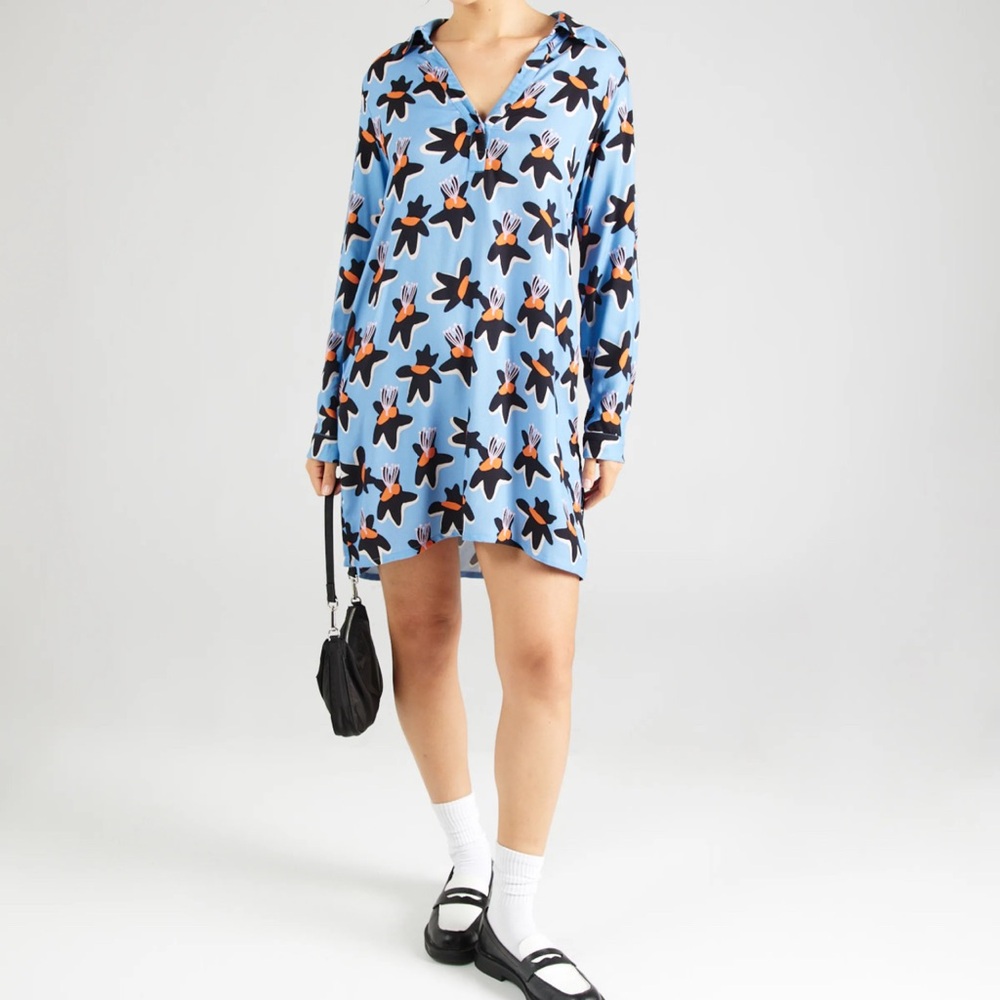 Size medium. Compania Fantastica. - Picture 3 of 4